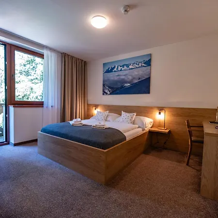 Jasna ديمانوفْشكا دولِنا