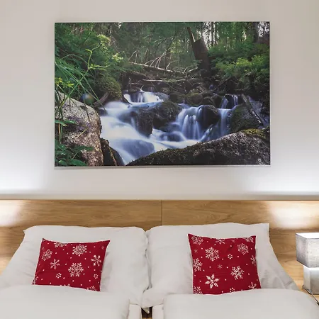 Jasna ديمانوفْشكا دولِنا