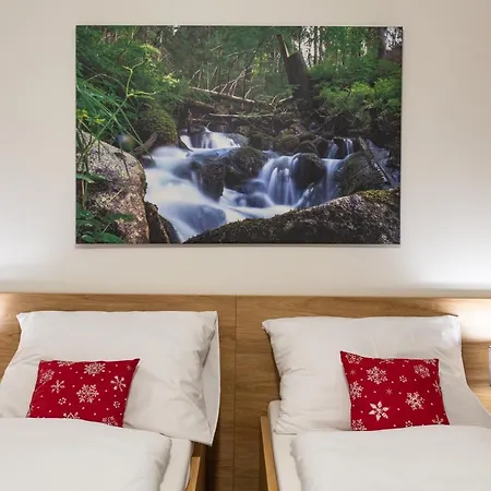 Jasna ديمانوفْشكا دولِنا